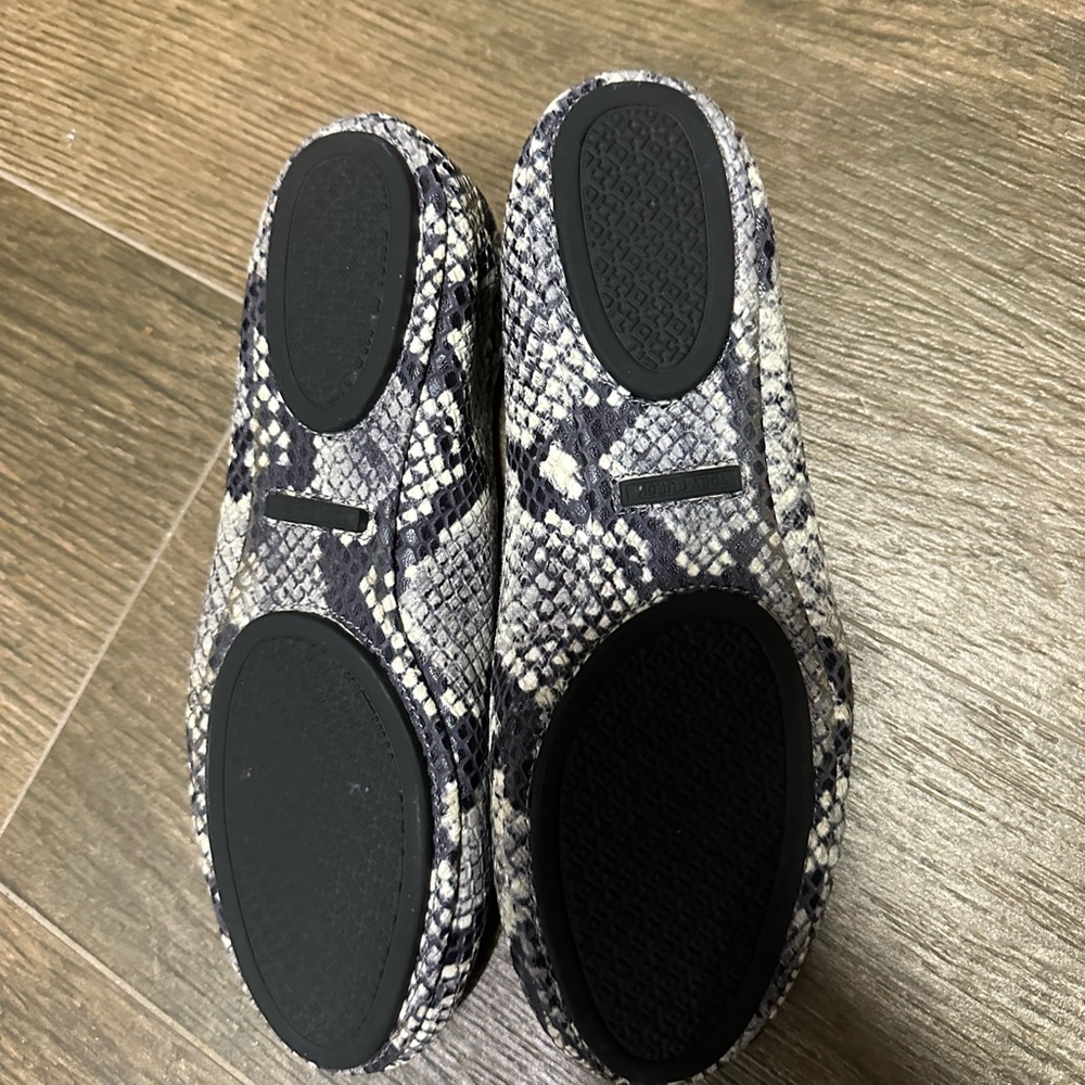 Tory Burch flats